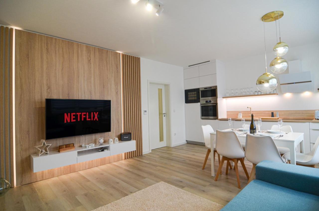 Apartman Astrid 4 Микулов Екстериор снимка