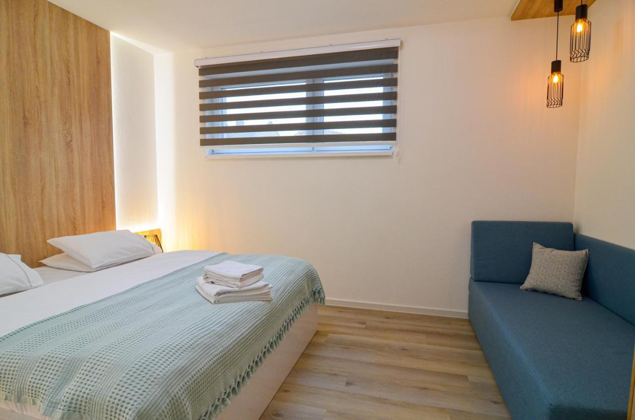 Apartman Astrid 4 Микулов Екстериор снимка